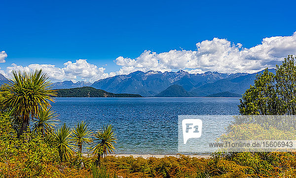 Landschaften von der Südinsel Neuseelands mit Blick auf die Stewart-Insel und die Westküste; Südinsel  Neuseeland