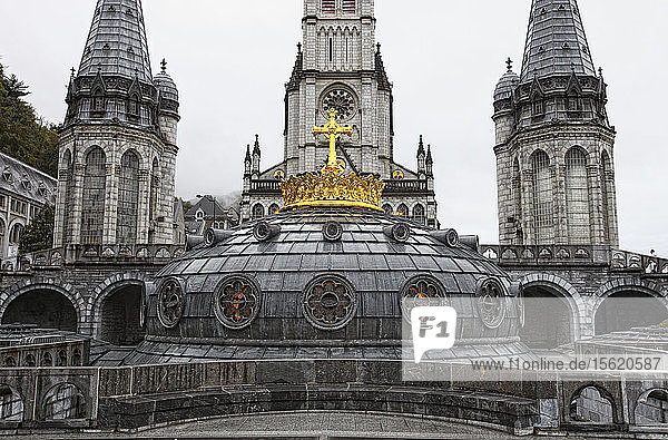 Frankreich  Hautes Pyrenees  Lourdes  Basilika Notre Dame de Lourdes