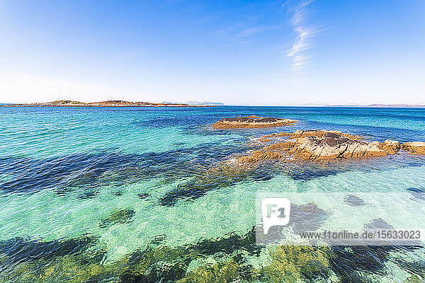 Szenische Ansicht von Meer gegen Himmel  Smirisary Beach  Lochailort  Schottland  Großbritannien