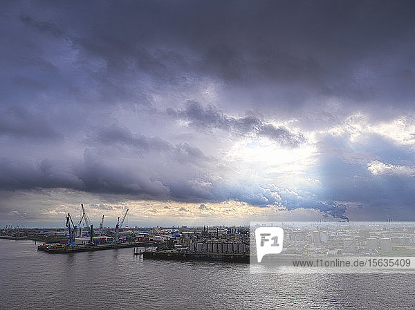 Hamburg harbor Lower Elbe Steinwerder Hamburg Germany