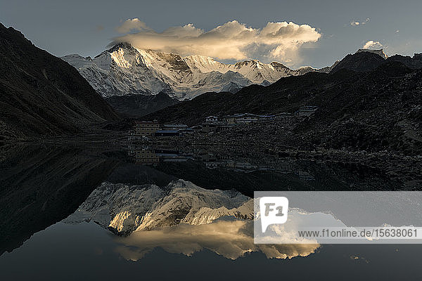 Goyko Cho Oyu und Goyko-See Solo Khumbu Nepal