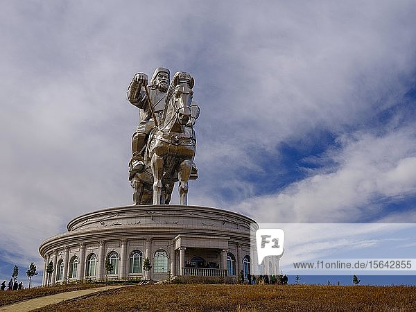 Dschingis Khan Reiterstandbild Dschingis Khan Themenpark Chinggis Khaan Statue Complex Tsonjin Boldog Mongolei Asien