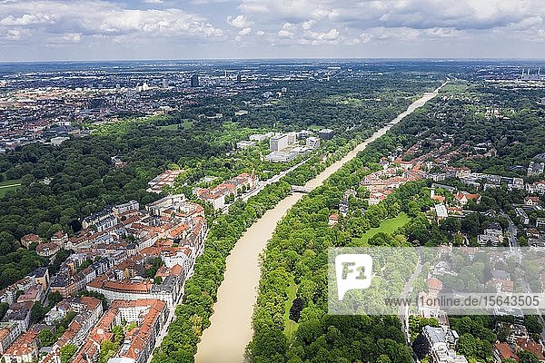 Luftaufnahme Bogenhausen mit Isar bei Hochwasser hinten Max-Planck-Institut für Physik München Oberbayern Bayern Deutschland Europa