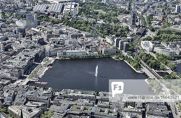 Luftbild Binnenalster Jungfernstieg Lombardsbrücke Hamburg Deutschland Europa