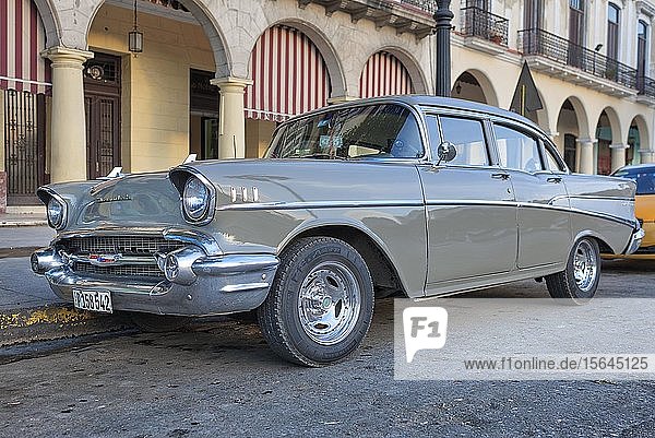 Oldtimer  Chevrolet  Havanna  Kuba  Mittelamerika