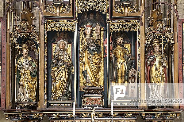 Cross altar in the catholic city parish church St. Georg  Dinkelsbühl  Middle Franconia  Bavaria  Germany  Europe