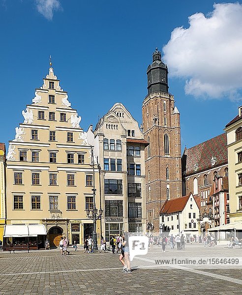 Historische Patrizierhäuser  Elisabethkirche am Rynek  Breslau  Polen  Europa