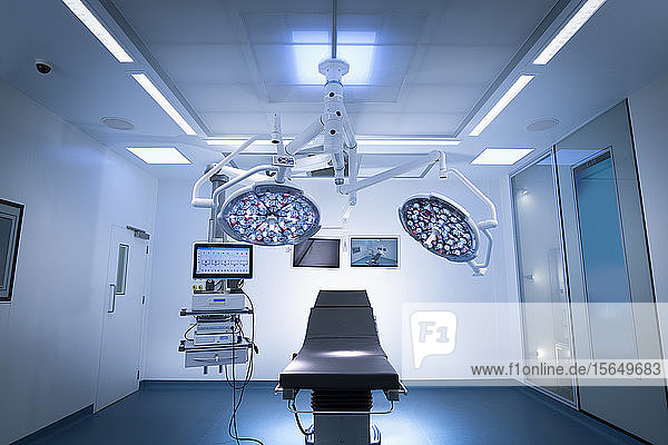 Operating theatre in hospital setting