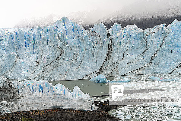 Perito-Moreno-Gletscher  Nationalpark Los Glaciares  UNESCO-Welterbe  Provinz Santa Cruz  Argentinien  Südamerika