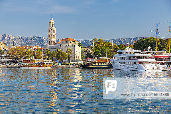 Split Harbour with Cathedral of Saint Domnius  Split  Dalmatian Coast  Croatia