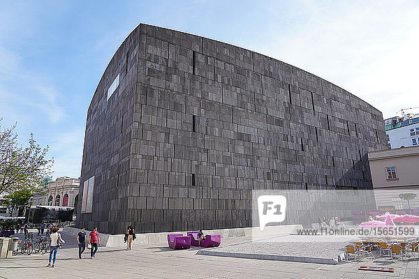 Mumok  Museum für Moderne Kunst Stiftung Ludwig im Museumsquartier in Wien  Österreich  Europa