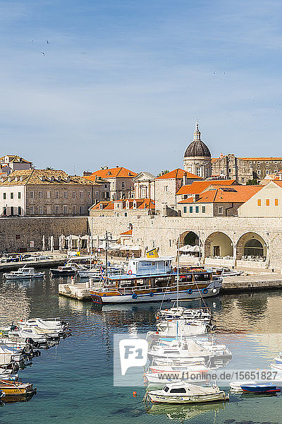Ploce-Tor zur Altstadt  UNESCO-Weltkulturerbe  Dubrovnik  Kroatien