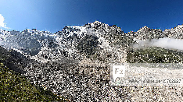 Italien  Westliche Alpen im Piemont  Monte Rosa Belvedere Gletscher 1