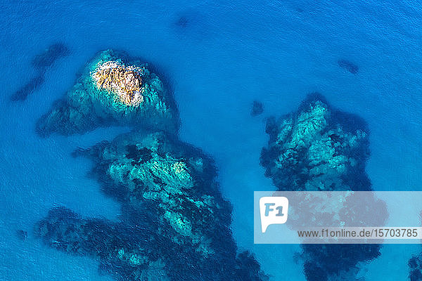 Draufsicht  Korallenriffe  Villasimius  Cagliari  Sardinien