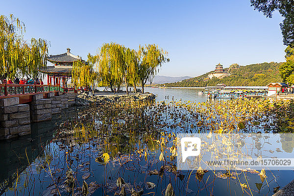 View of Kumning Lake and The Summer Palace  UNESCO World Heritage Site  Beijing  People's Republic of China  Asia