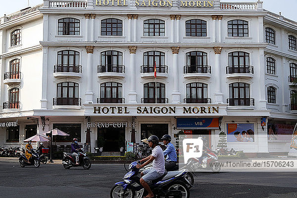 Das Hotel Saigon Morin aus dem Jahr 1901  französische Kolonialarchitektur  Hue  Vietnam  Indochina  Südostasien  Asien