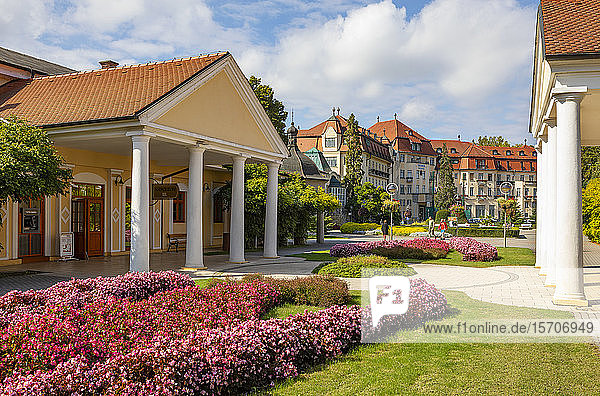 Slowakei  Piestany  Kurort Piestany  Außenansicht des napoleonischen Badehotels Thermia Palace