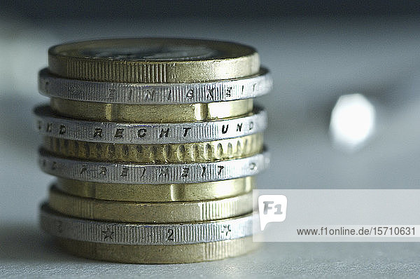 Kleiner Stapel von Euro-Münzen