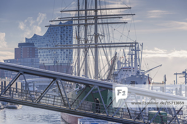 Elbphilharmonie and Cap San Diego in fog Hamburg Germany Europe