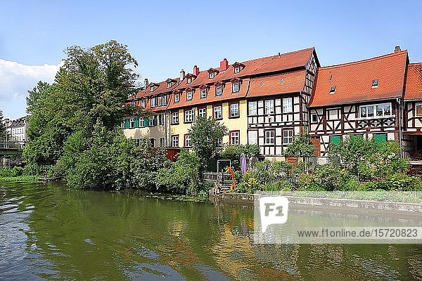 Häuserzeile im Altstadtviertel Klein Venedig am Ufer der Regnitz  Bamberg  Oberfranken  Franken  Bayern  Deutschland  Europa