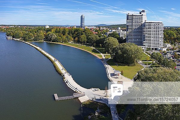 Stadtansicht, Naherholungsgebiet, Wöhrder See, Wasserwelt Wöhrder See mit Norikusbucht, Norikus Wohnanlage, Business Tower Nürnberg, BTN, Nürnberg, Mittelfranken, Franken, Bayern, Deutschland, Europa