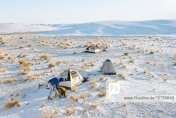 Wanderer auf dem Campingplatz  White Sands National Monument  New Mexico  USA