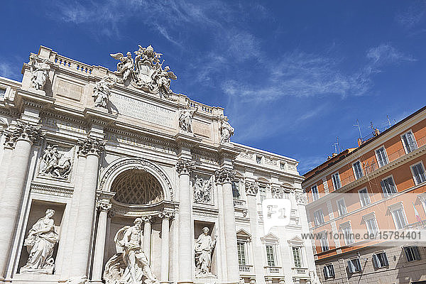Italien  Rom  Tiefblick auf den Trevi-Brunnen