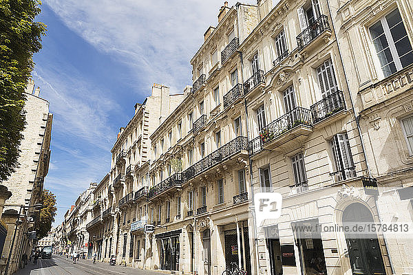 Frankreich  Gironde  Bordeaux  Altstadtgebäude entlang der Rue Vital Carles