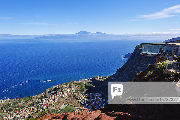 Spain  Canary Islands  Agulo  Mirador de Abrante observation point overlooking town below with Mount Teide in distant background