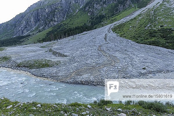 Großer Felssturz NP Hohe Tauern Obersulzbachtal Salzburg Österreich Europa