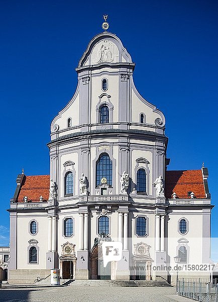 Wallfahrtsort  Basilika Sankt Anna  Altötting  Oberbayern  Bayern  Deutschland  Europa