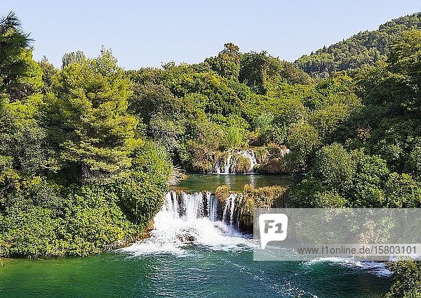 Kaskaden  Krka-Nationalpark  Region Sibenik-Knie  Dalmatien  Kroatien  Europa
