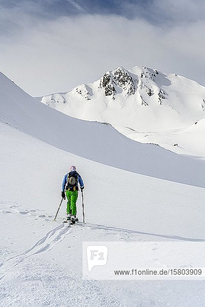 Ski tourers in the snow Mölser Sonnenspitze Wattentaler Lizum Tuxer Alps Tyrol Austria Europe