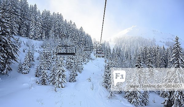 Kälbersalven lift chair lift in the SkiWelt ski area Wilder Kaiser Brixental Brixen im Thale Tyrol Austria Europe