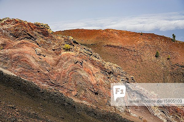 Landschaft mit roter Lava am Vulkan Martin La Palma Kanaren Spanien Europa