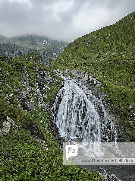 Wasserfall des Seebachs  NP Hohe Tauern  Obersulzbachtal  Salzburg  Österreich  Europa