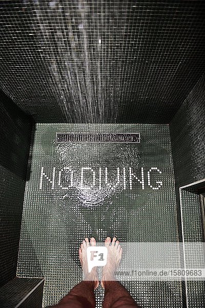 Dusche im Moxy Hotel  Manhattan  New York City  New York State  USA  Nordamerika