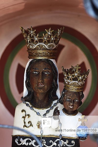 Schwarze Madonna der Wallfahrtskirche Mariastein Wörgl Kitzbüheler Alpen Tirol Österreich Europa
