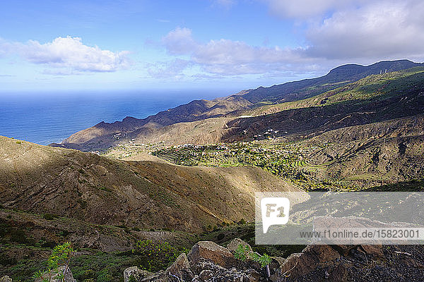 Spanien  Santa Cruz de Tenerife  Alojera  Hügel um das Küstendorf