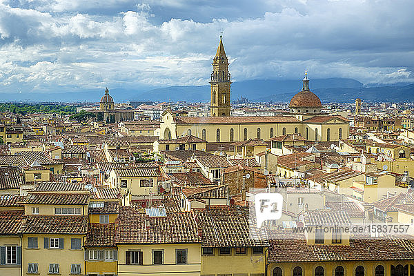 Basilica di Santo Spirito im Viertel Oltrarno  Florenz (Florenz)  Toskana  Italien