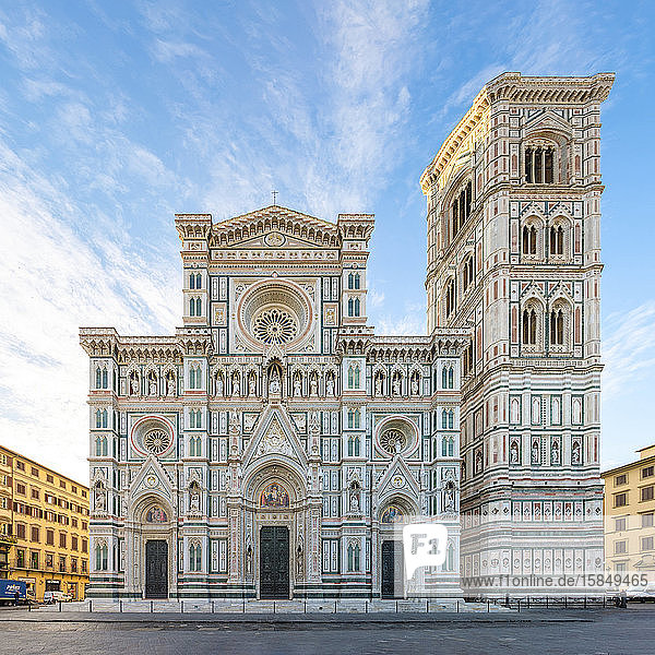 Fassade der Kathedrale von Florenz (Duomo di Firenze)  Florenz (Firenze)  Toskana  Italien
