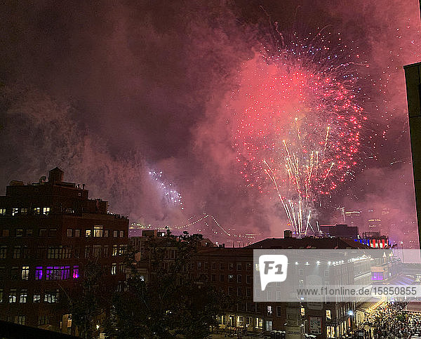 NYC 4. Juli Feuerwerk in Lower Manhattan