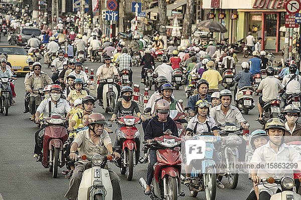 Motorradverkehr in Saigon