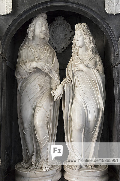 Bildnisse von Edward Noel Viscount Campden und seiner Frau  St. James Church  Chipping Campden  Gloucestershire  Cotswolds  England  Vereinigtes Königreich  Europa