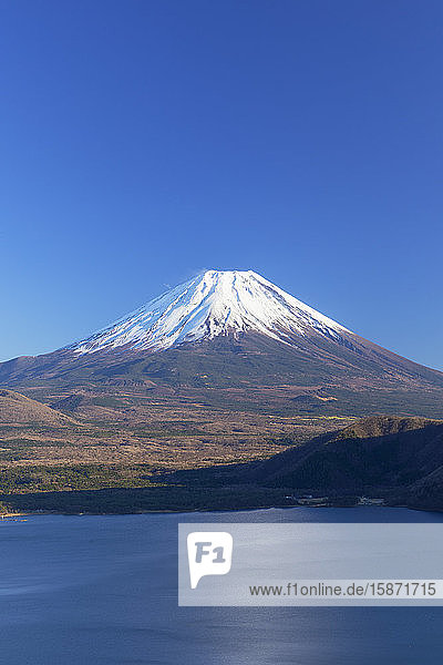 Mount Fuji, UNESCO World Heritage Site, and Lake Motosu, Yamanashi Prefecture, Honshu, Japan, Asia