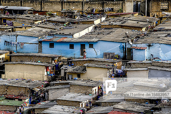 Slums in Abidjan  Elfenbeinküste.