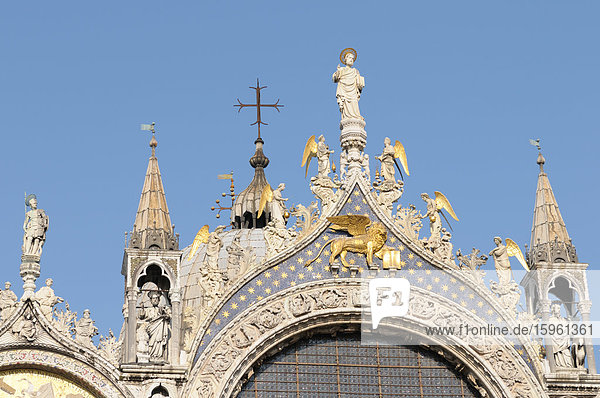 Markusdom  Venedig  Italien  Flachwinkelansicht  Detail