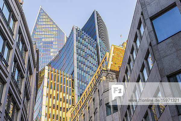Architektur einschließlich der Scapel in der City of London  London  England  Vereinigtes Königreich  Europa