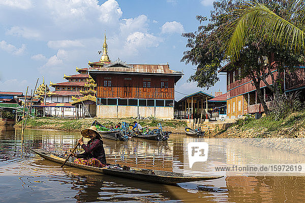 Kanus  Inle See  Shan-Staat  Myanmar (Burma)  Asien
