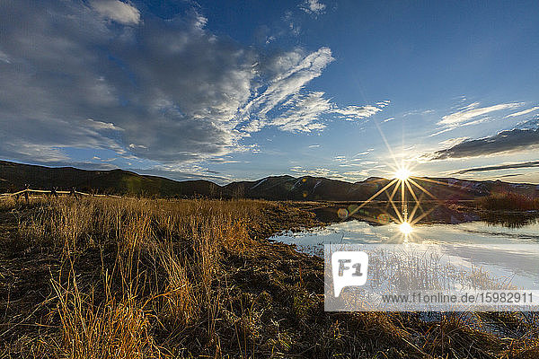USA  Idaho  Sun Valley  Sunrise over mountains